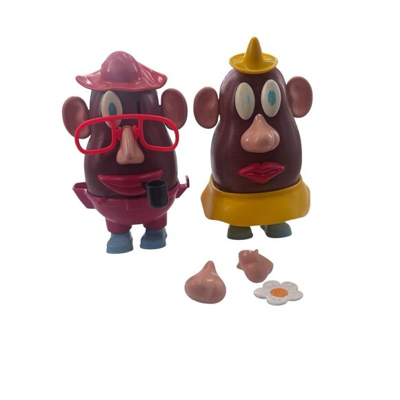 2 Vintage Mr. Potato Head 1970s Hat Ears Pant Pipe Shoes & More Fast Shipping - Picture 1 of 16